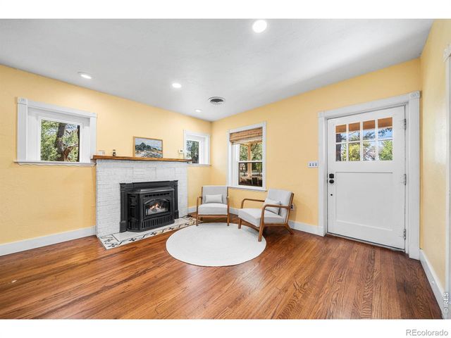 439 42nd Street SW, Loveland, CO 80537