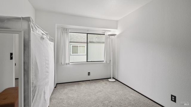 418 Occidental Cir, Santa Rosa, CA 95401