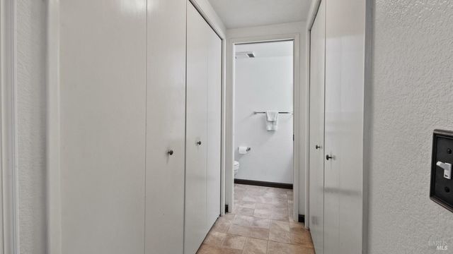 418 Occidental Cir, Santa Rosa, CA 95401