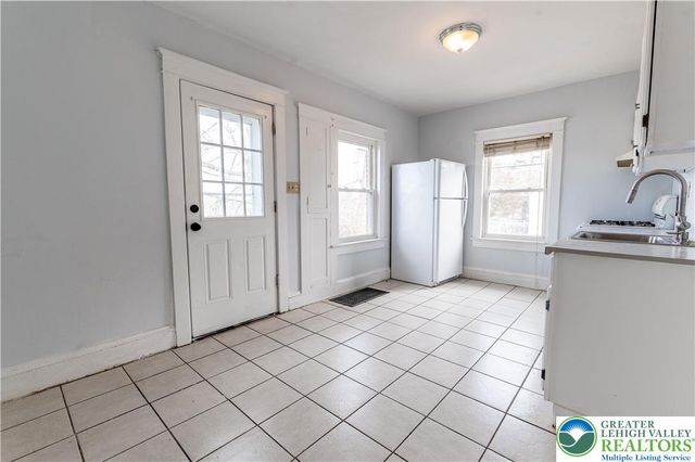 2001 Ferry Street, Easton, PA 18042