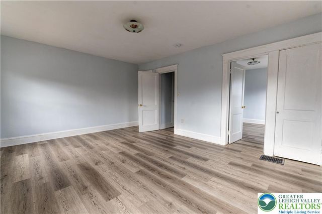 2001 Ferry Street, Easton, PA 18042