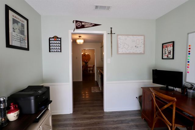 500 Pinewood, Marshall, TX 75672