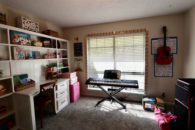 500 Pinewood, Marshall, TX 75672