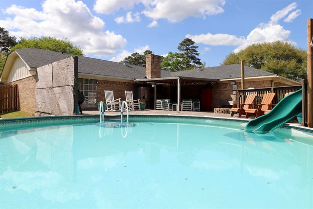 500 Pinewood, Marshall, TX 75672