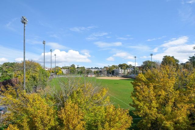 3 M St 6, Boston, MA 02127