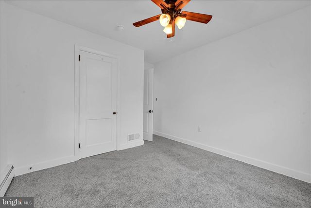 4381 DIVISION HWY, East Earl, PA 17519