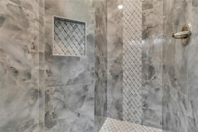 2925 N Choctaw Road, Choctaw, OK 73020