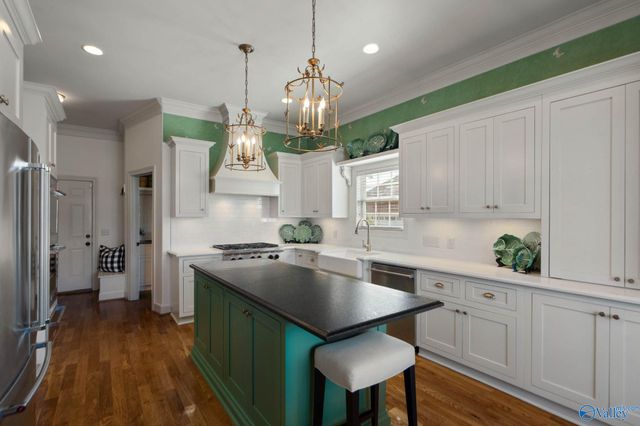 4804 Saddle Ridge Drive SE, Owens Cross Roads, AL 35763
