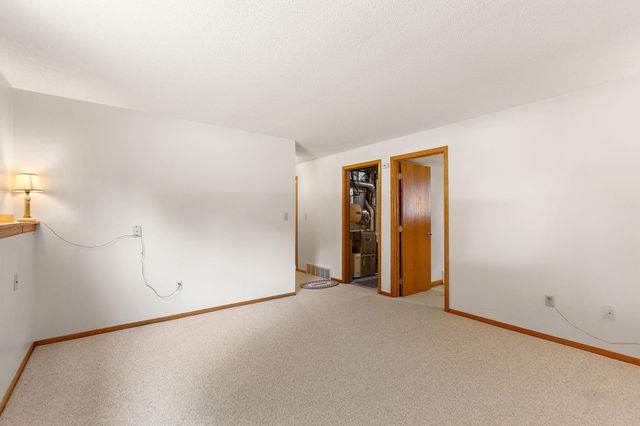 5612 Clearwater Road NW, Rochester, MN 55901