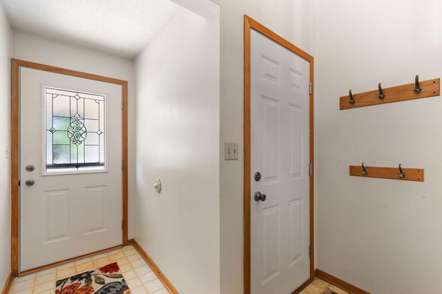 5612 Clearwater Road NW, Rochester, MN 55901