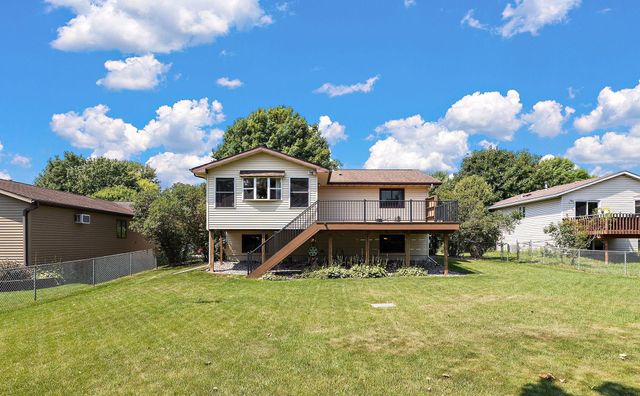 5612 Clearwater Road NW, Rochester, MN 55901