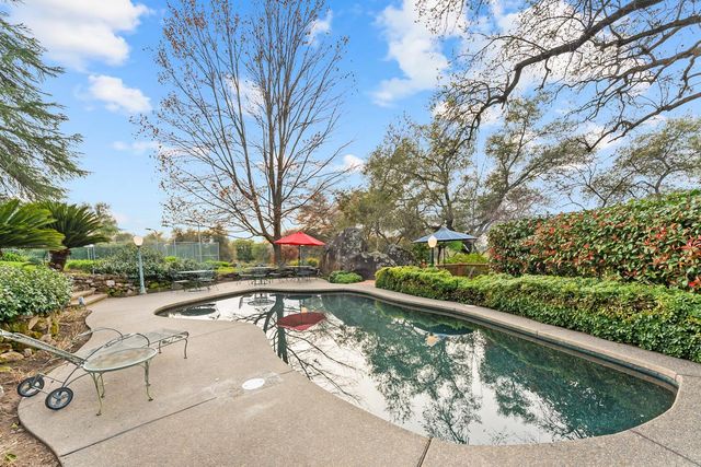 7257 Surette Ln, Loomis, CA 95650