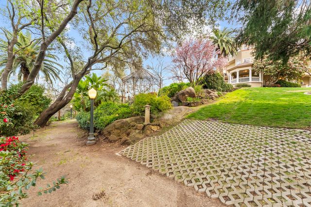 7257 Surette Ln, Loomis, CA 95650