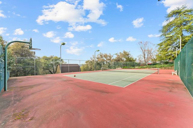 7257 Surette Ln, Loomis, CA 95650