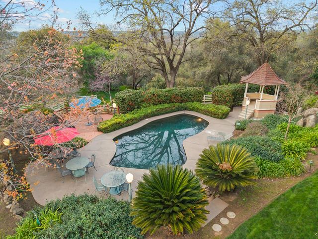 7257 Surette Ln, Loomis, CA 95650