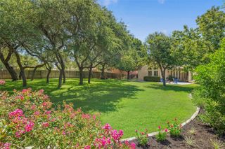 101 Monarch LN, Austin, TX 78737