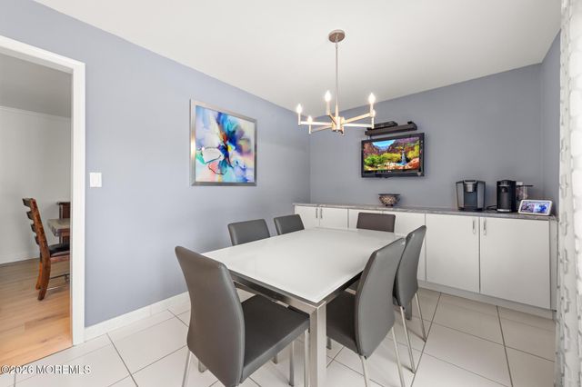 27 Tracy Drive, Manalapan, NJ 07726