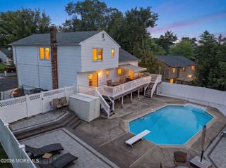 27 Tracy Drive, Manalapan, NJ 07726