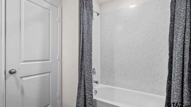 126 Buck Branch Lane, Canton, TX 75103