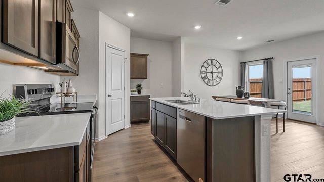 126 Buck Branch Lane, Canton, TX 75103