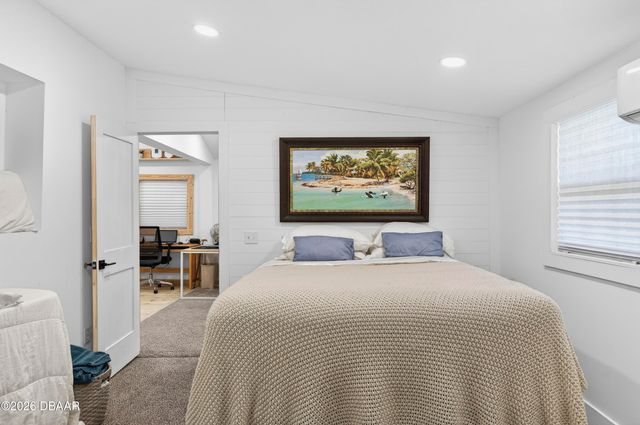 607 Jefferson Street, New Smyrna Beach, FL 32168