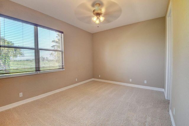 8800 COBBLESTONE POINT Circle, Boynton Beach, FL 33472
