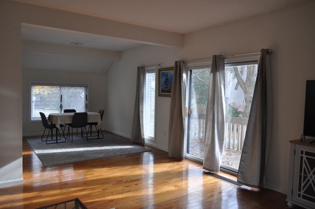 29 Crocus Lane 29, Avon, CT 06001