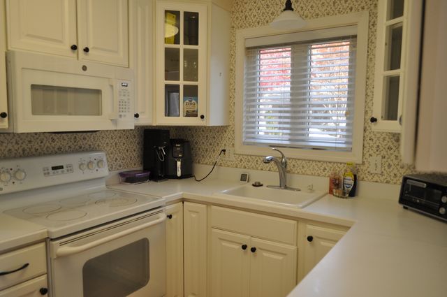 29 Crocus Lane 29, Avon, CT 06001