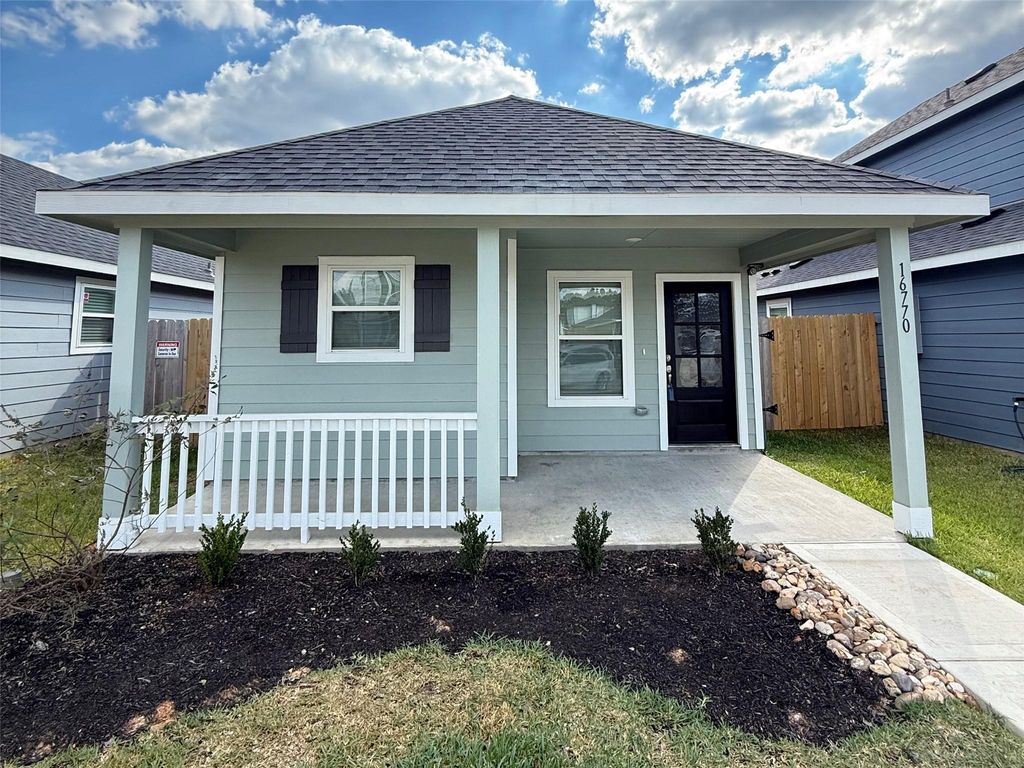 16770 N Marie Village Drive, Conroe, TX 77306