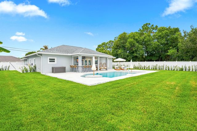3242 SW ESCAROLE Street, Port St. Lucie, FL 34953
