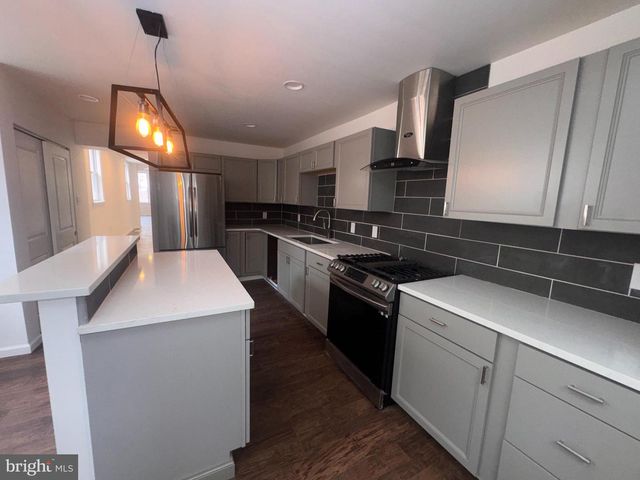 1435 S JUNIPER ST, Philadelphia, PA 19147