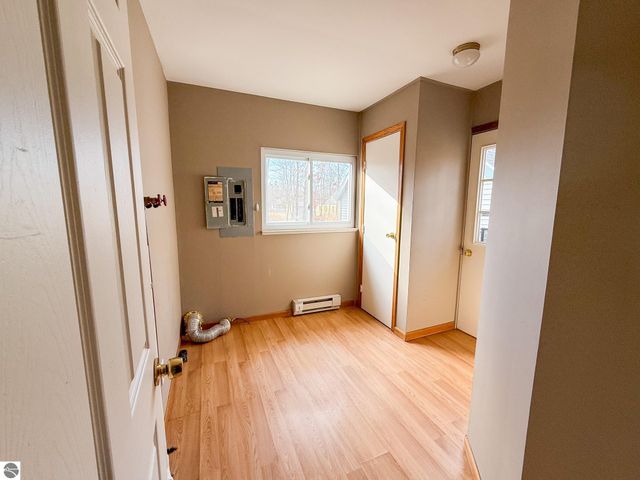 3610 Tower Hill Road, Houghton Lake, MI 48629