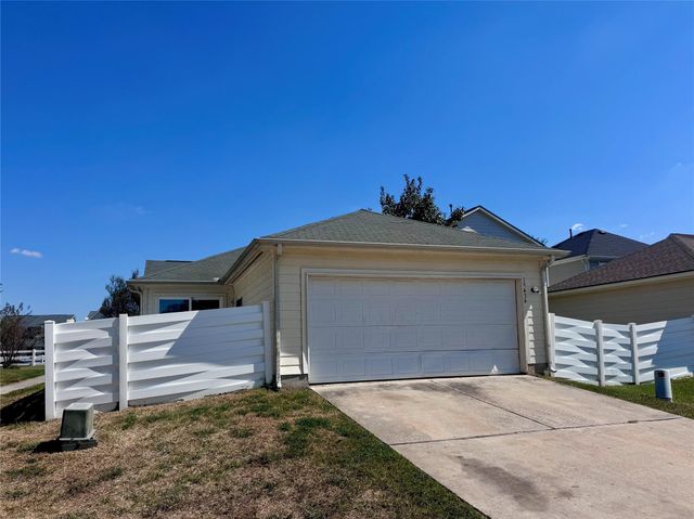 19434 Fletcher Way Drive, Houston, TX 77073