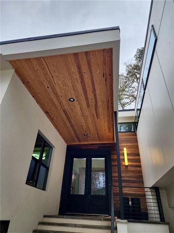 3134 W Roxboro Road NE, Atlanta, GA 30324