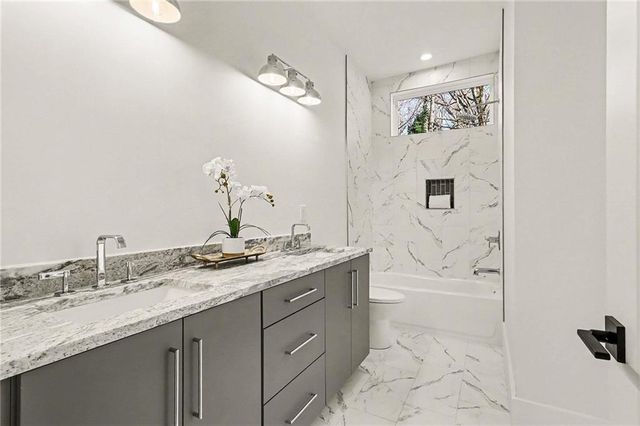 3134 W Roxboro Road NE, Atlanta, GA 30324