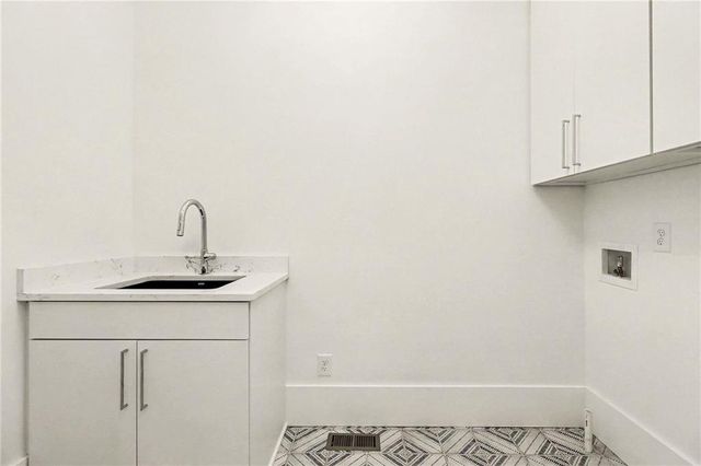 3134 W Roxboro Road NE, Atlanta, GA 30324