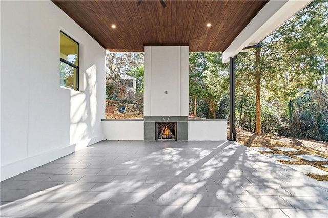 3134 W Roxboro Road NE, Atlanta, GA 30324