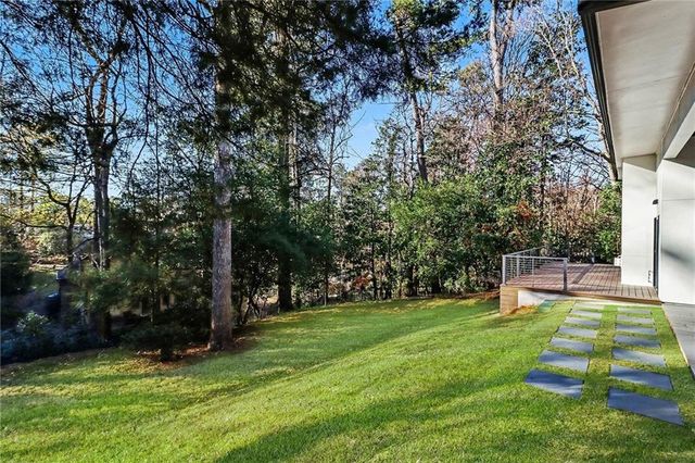 3134 W Roxboro Road NE, Atlanta, GA 30324