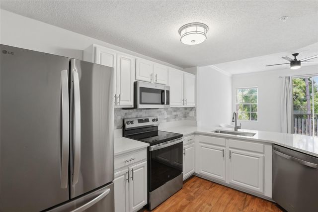 5600 BENTGRASS DRIVE 8-107, Sarasota, FL 34235