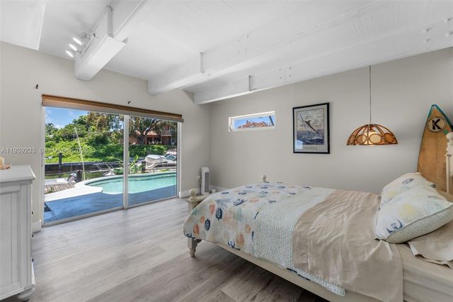 516 NE 6th Ave, Deerfield Beach, FL 33441