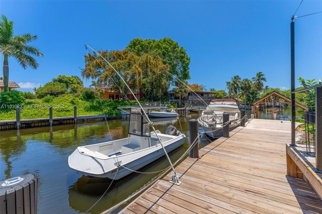 516 NE 6th Ave, Deerfield Beach, FL 33441