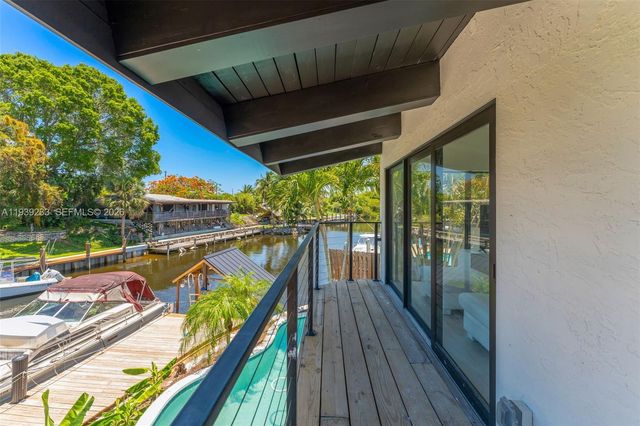 516 NE 6th Ave, Deerfield Beach, FL 33441