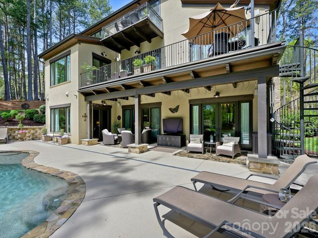 150 Brownstone Drive, Mooresville, NC 28117