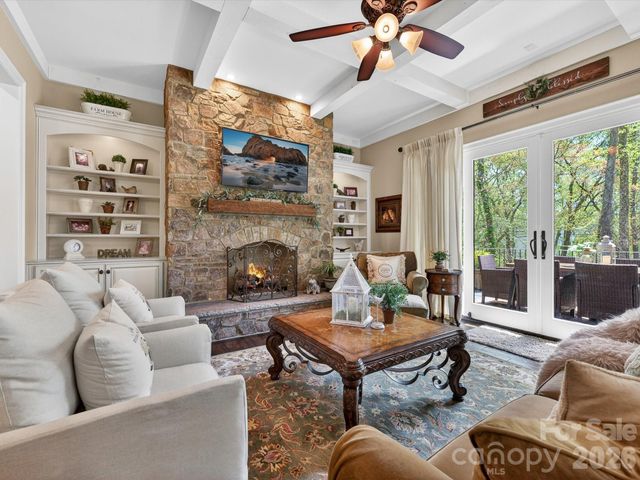 150 Brownstone Drive, Mooresville, NC 28117