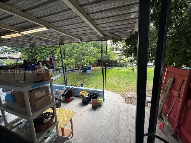 3102 NW 31st St, Miami, FL 33142