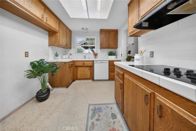 1922 Wheaton Avenue, Claremont, CA 91711