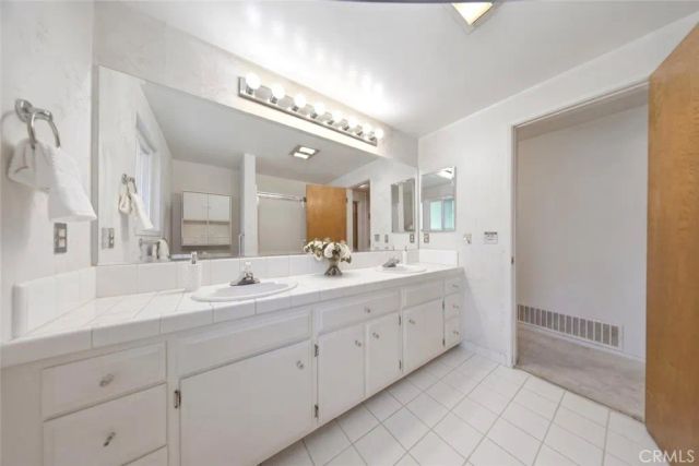 1922 Wheaton Avenue, Claremont, CA 91711
