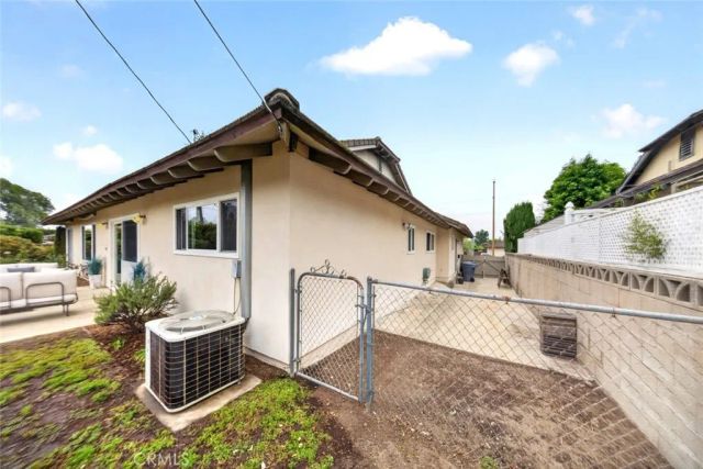 1922 Wheaton Avenue, Claremont, CA 91711