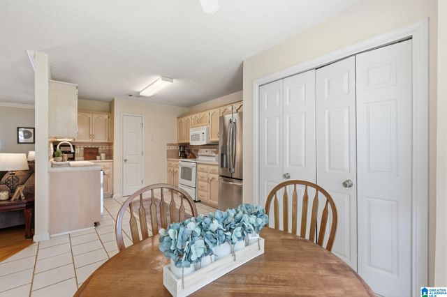 133 LAKE TERRACE, Alabaster, AL 35007