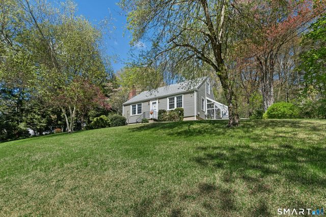 41 Emma Street, Seymour, CT 06483